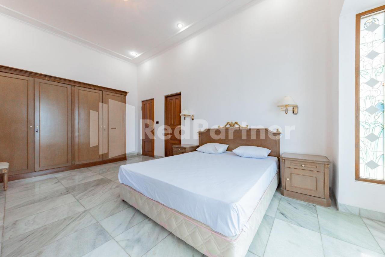 Biru Homestay Bandung Mitra Reddoorz Exterior photo