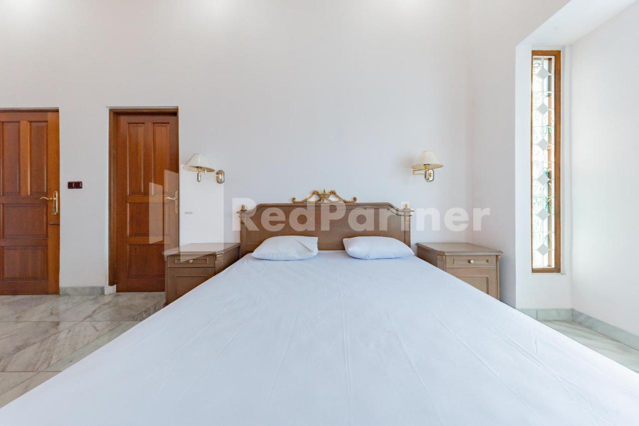 Biru Homestay Bandung Mitra Reddoorz Exterior photo
