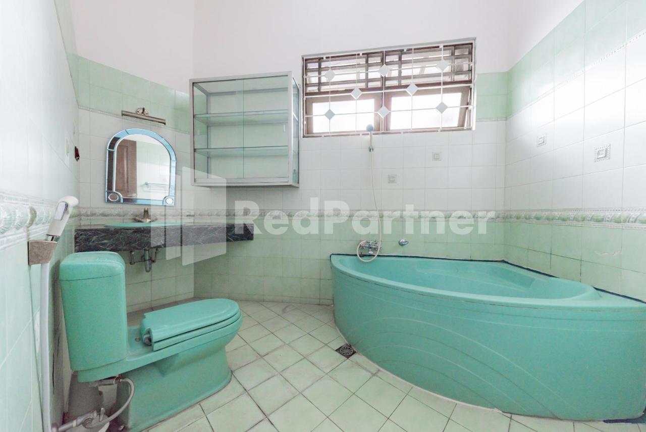Biru Homestay Bandung Mitra Reddoorz Exterior photo